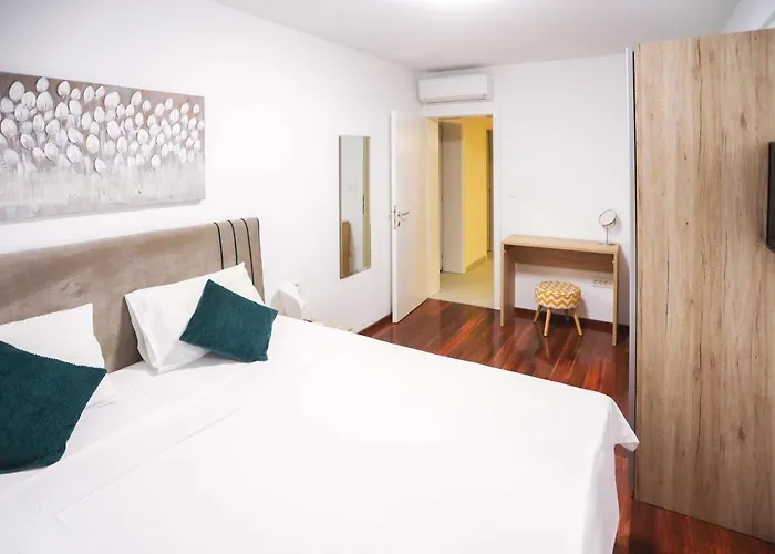 Apartment Castelli, Family House With Private Pool *